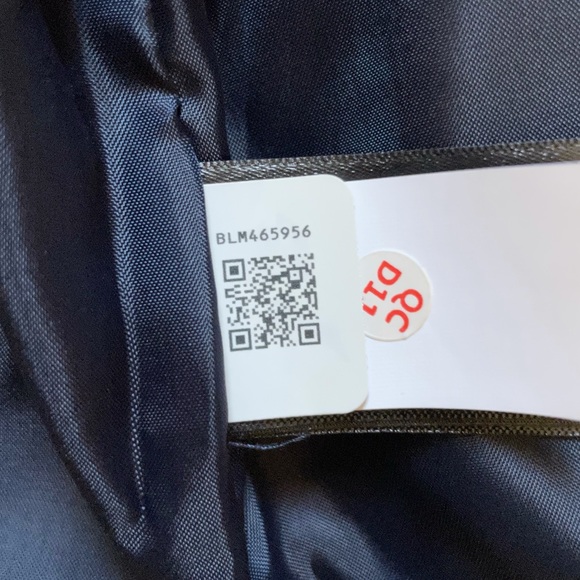 The North Face Men’s Resolve 2 Waterproof Jacket - Picture 7 of 8